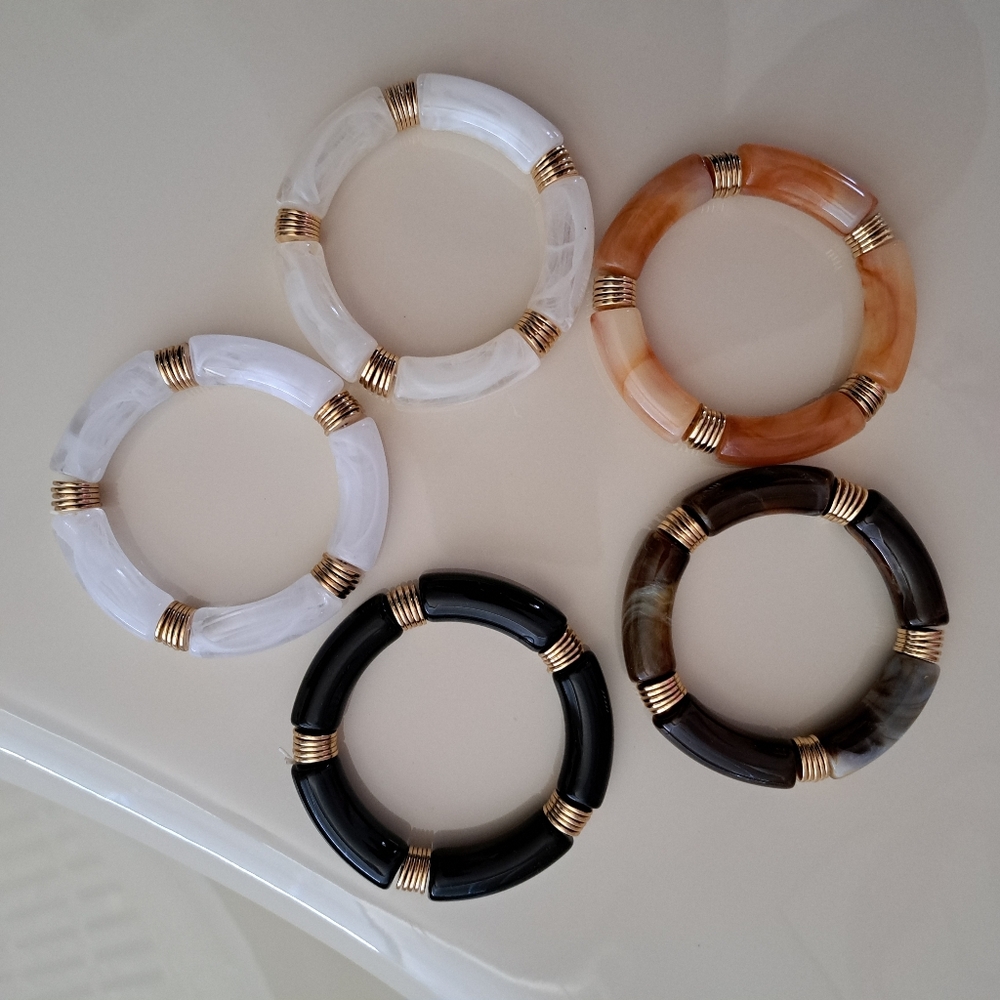 Set of 5 Gorgeous Bangle Bracelets - Picture 5 of 5
